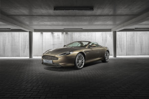 Aston Martin DB9 Volante Front