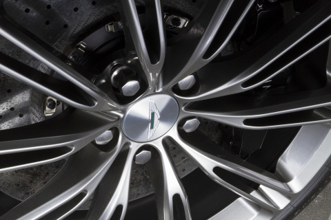 Aston Martin DB9 Volante Wheel